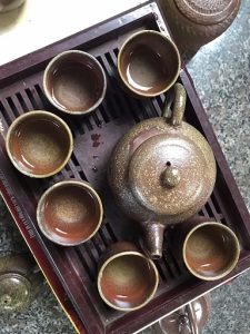 Ấm pha trà hỏa biến- bán tại Hà Nội